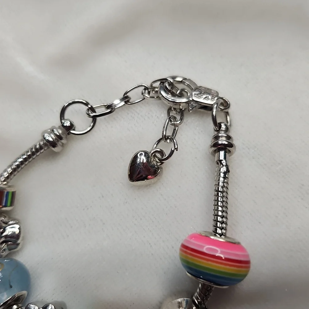 Ladies Rainbow Beaded Paw Print Cat Dog Charm Bracelet Glitter Peace Sign NWOT - Picture 4 of 4